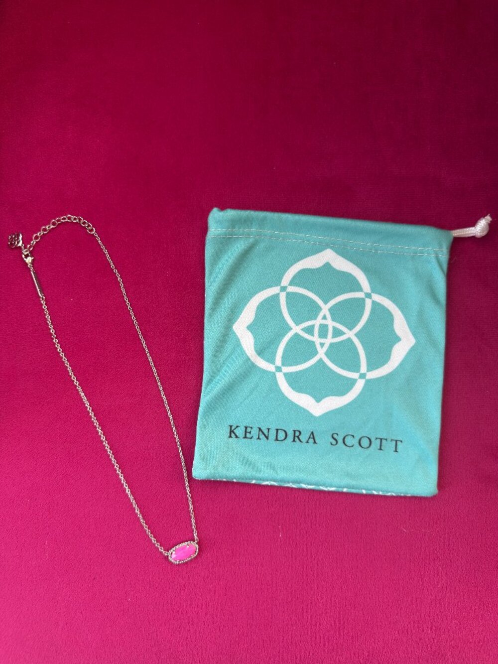💗 Kendra Scott Silver Necklace Hot Pink Stone Pendant with bag